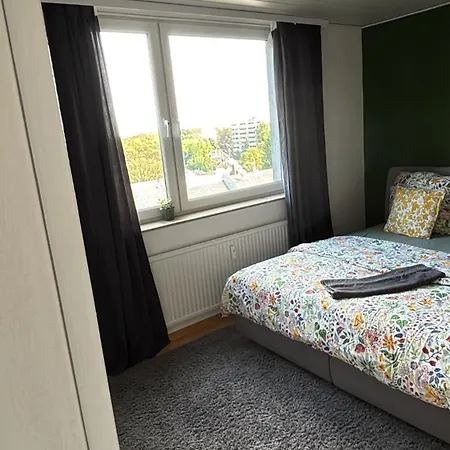 Quiet & Secure Modern Flat With Great View *